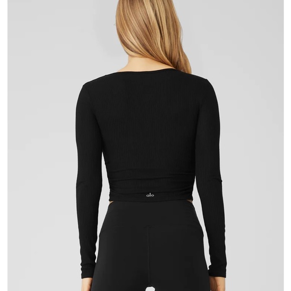 NWT Alo Gather Long Sleeve size small - Picture 2 of 6